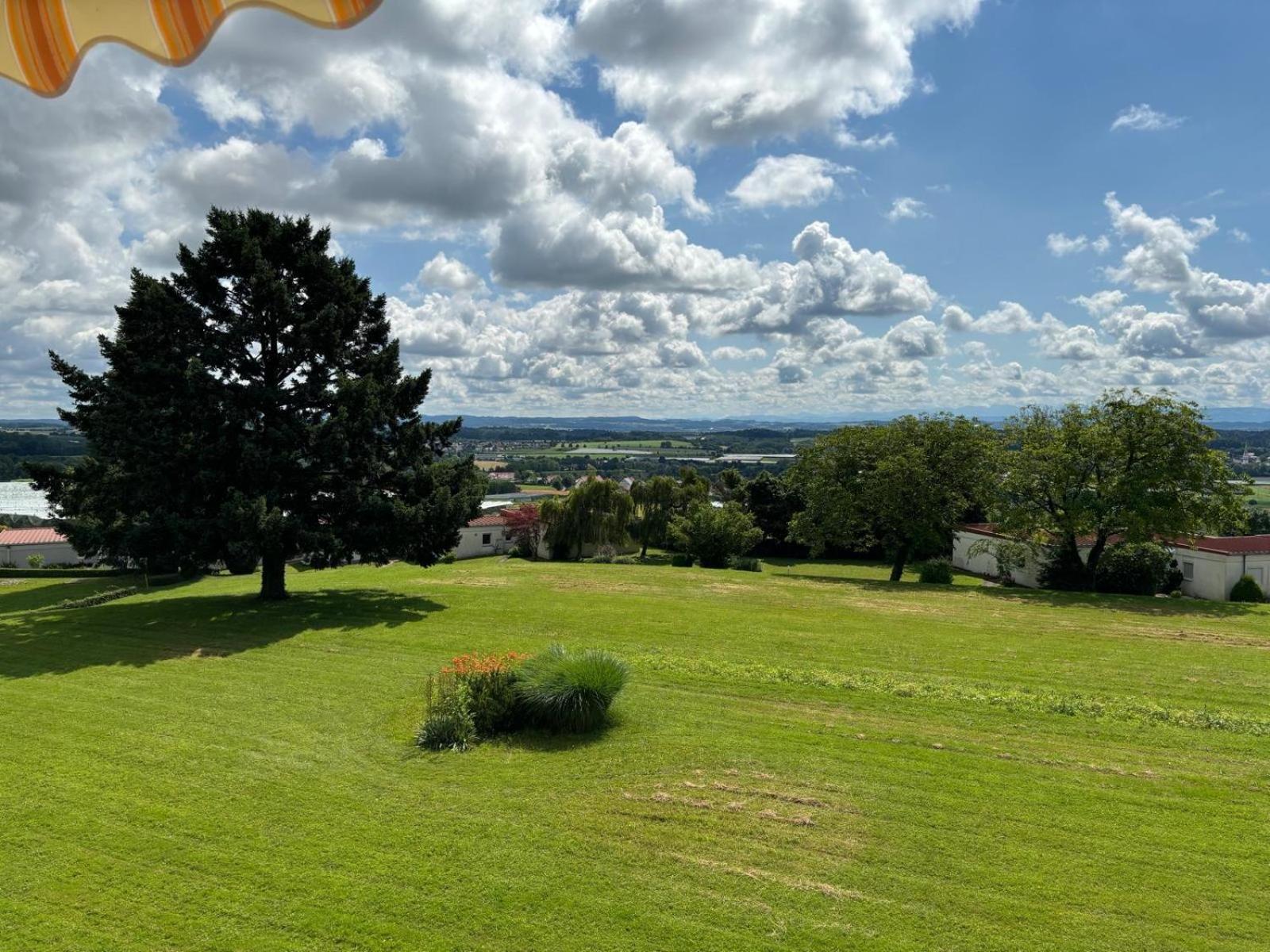 Ferienappartement Mit Berg- Und Seesicht Oberteuringen Екстер'єр фото